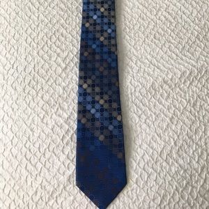 Calvin Klein tie, blue with blue and gray circles